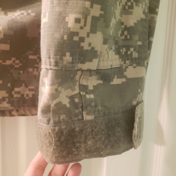 Military jacket size medium extra short - Picture 2 of 9